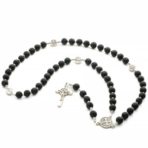 Różaniec z lawy wulkanicznej