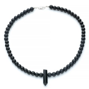 Męski naszyjnik z grotem z onyksu, srebro