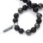 Naszyjnik z dwóch rodzajów lawy i onyksu ze srebrnym nabojem