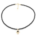 Naszyjnik z czarnego turmalinu AAA z ręką Fatimy, srebro pozłacane